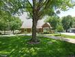 6817 lakeshore dr, raytown,  MO 64133