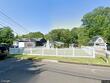 137 lakeside blvd, oakland,  NJ 07436
