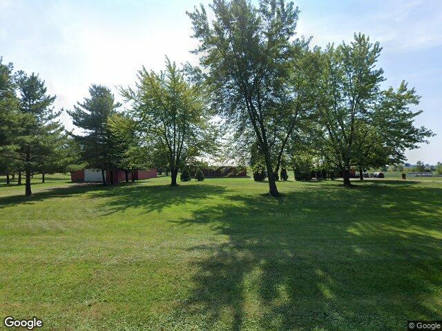 1674 brock rd ne, bloomingburg,  OH 43106