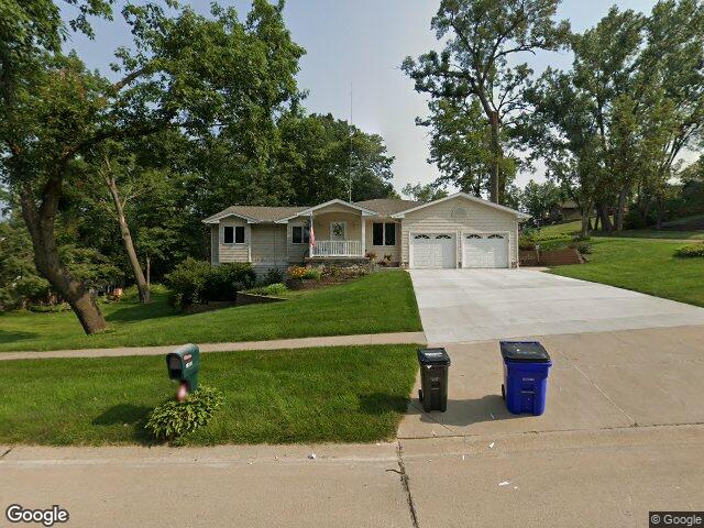 3800 antelope trl ne, cedar rapids,  IA 52402