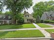 6833 locust st, kansas city,  MO 64131