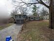 10810 oak st, kansas city,  MO 64114