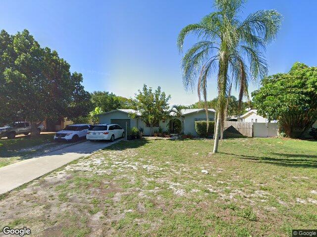 1143 se 14th st, stuart,  FL 34996