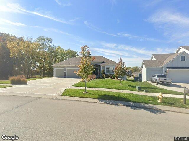 1709 homestead dr, liberty,  MO 64068