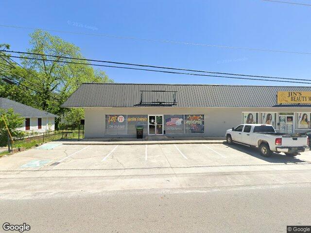 699 short e st, thomaston,  GA 30286