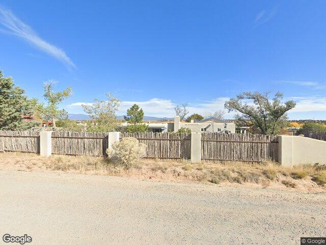 22 cerro del alamo, santa fe,  NM 87507