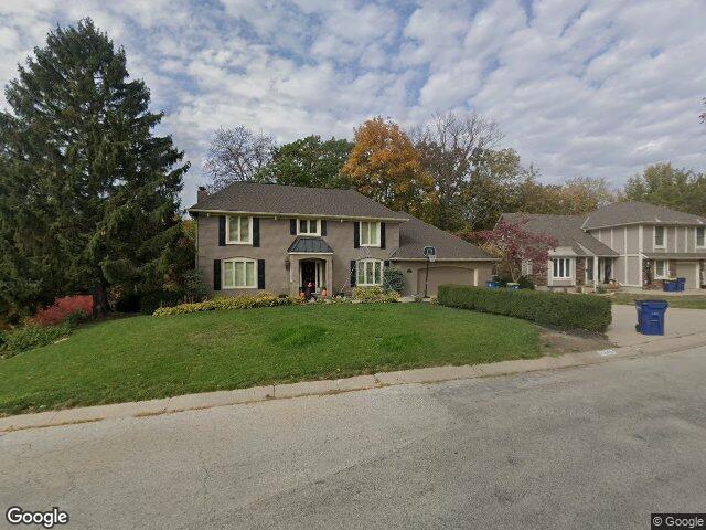 1340 camelot dr, liberty,  MO 64068