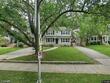 6330 oak st, kansas city,  MO 64113