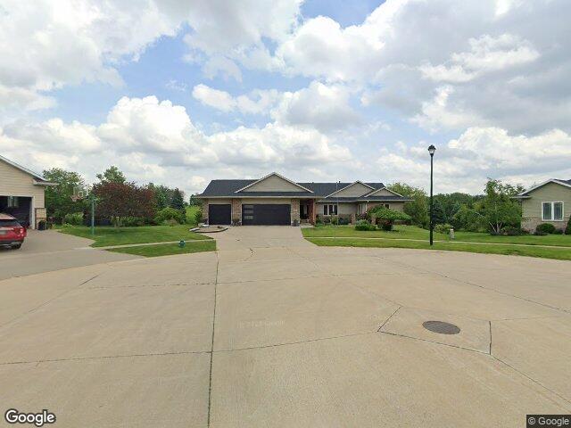 6880 flint rock ct, marion,  IA 52302