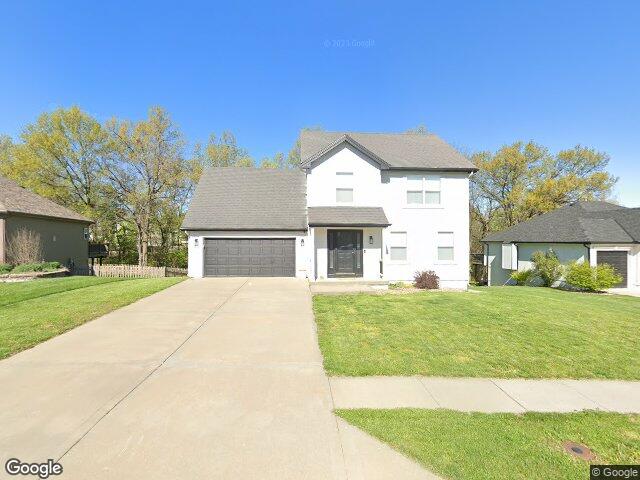 1610 renea ct, kearney,  MO 64060