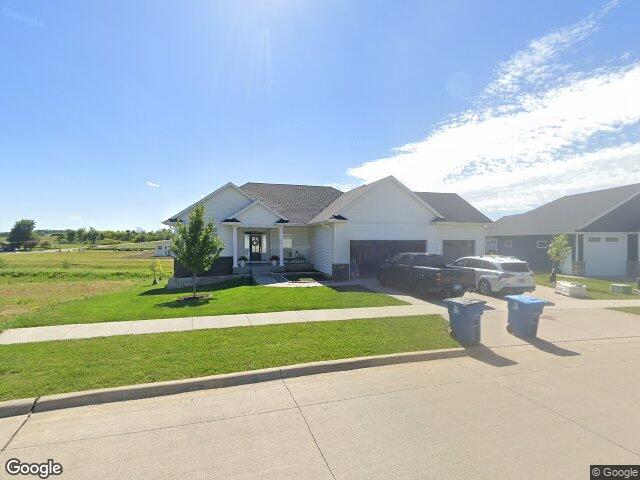 955 16th ave sw, mount vernon,  IA 52314