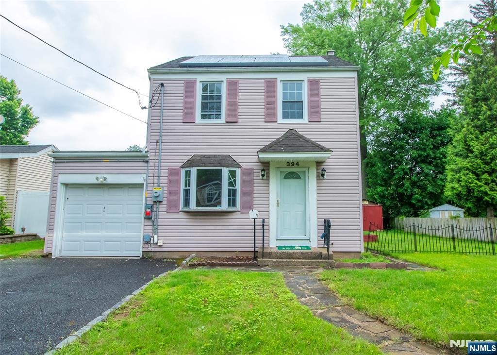394 spring valley rd, paramus,  NJ 07652