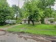 1130 goelz dr, east saint louis,  IL 62203