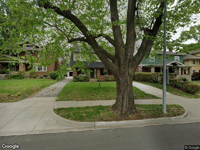 5439 rockhill rd, kansas city,  MO 64110