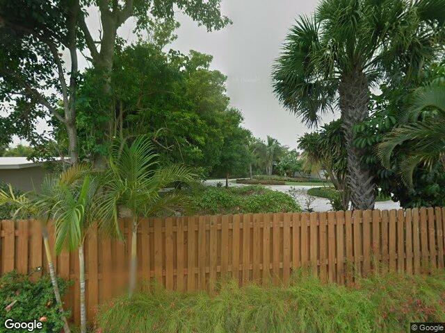 2051 se riverside dr, stuart,  FL 34996