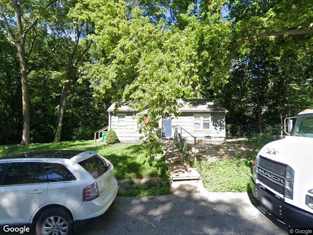 112 s home ave, independence,  MO 64053