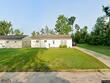 3756 h ave ne, cedar rapids,  IA 52402