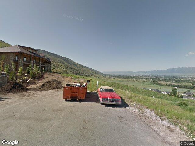 2835 naomi cir, logan,  UT 84341