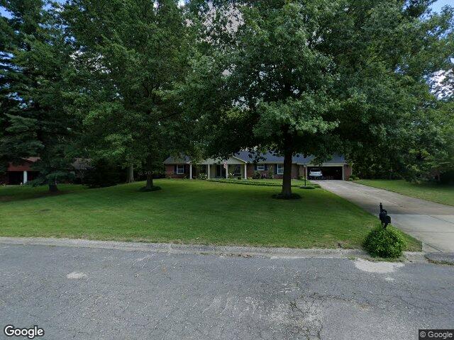 19 saint joseph dr, lebanon,  IL 62254
