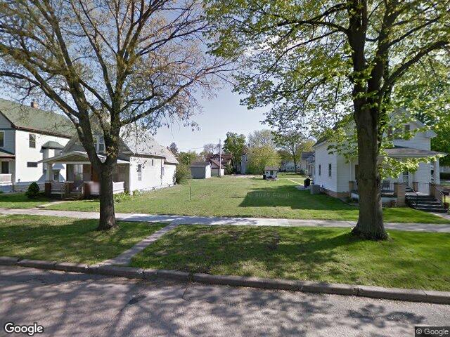 719 g ave nw, cedar rapids,  IA 52405