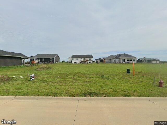 360 linden st, alburnett,  IA 52202