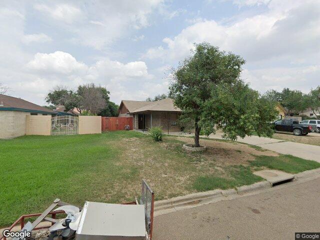 8704 puerto alegre, laredo,  TX 78045