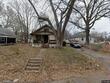 823 s huttig ave, independence,  MO 64053