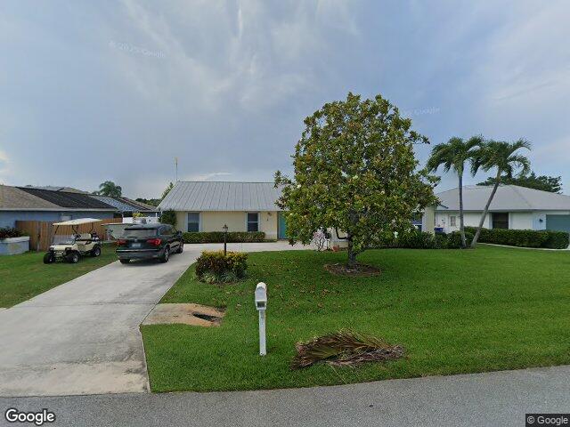 2004 ne acapulco dr, jensen beach,  FL 34957