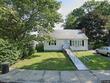 39 oakland dr, west warwick,  RI 02893