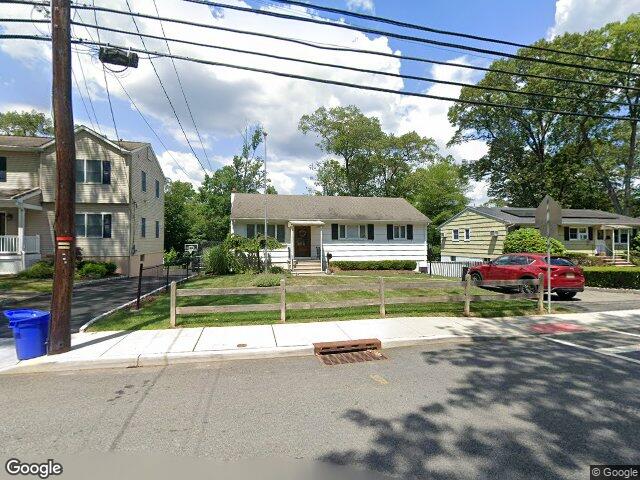 113 seminole ave, oakland,  NJ 07436