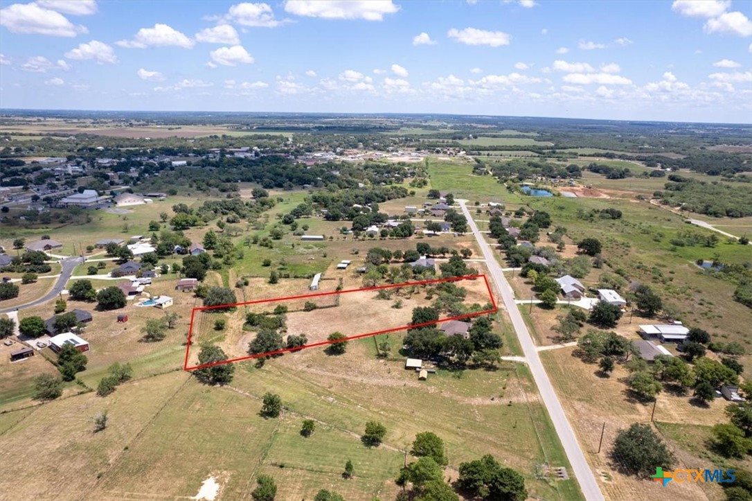 0-lot 36 country gardens, la vernia,  TX 78121