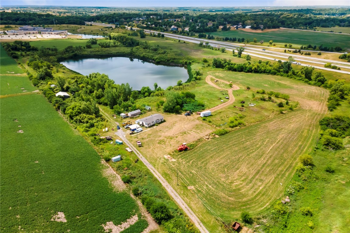 3416 county home rd, cedar rapids,  IA 52411