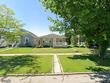 819 g ave nw, cedar rapids,  IA 52405