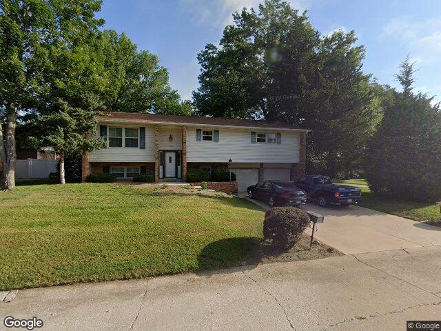 2421 antiquity ln, belleville,  IL 62221