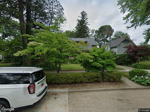 322 prospect st, south haven,  MI 49090