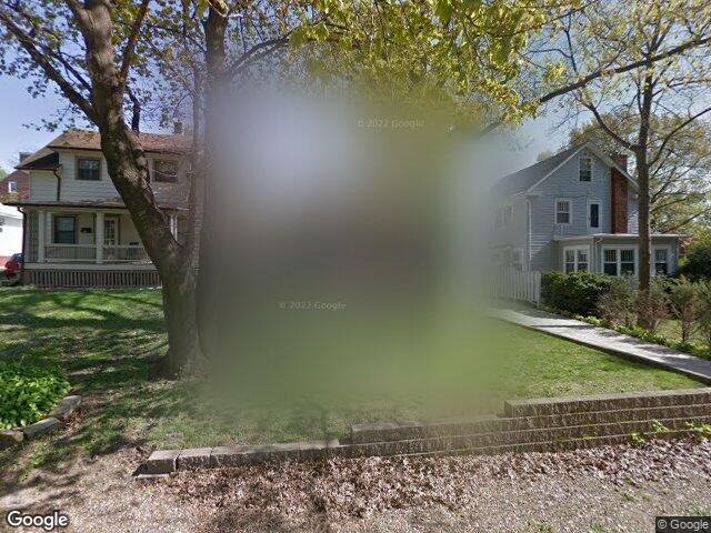 1953 2nd ave se, cedar rapids,  IA 52403