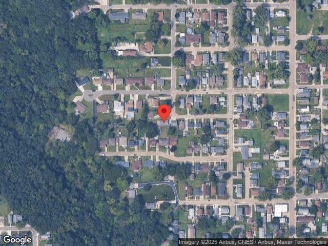 1524 chambers ave, peru,  IL 61354