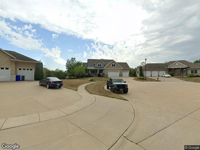 1611 hoover trail ct sw, cedar rapids,  IA 52404