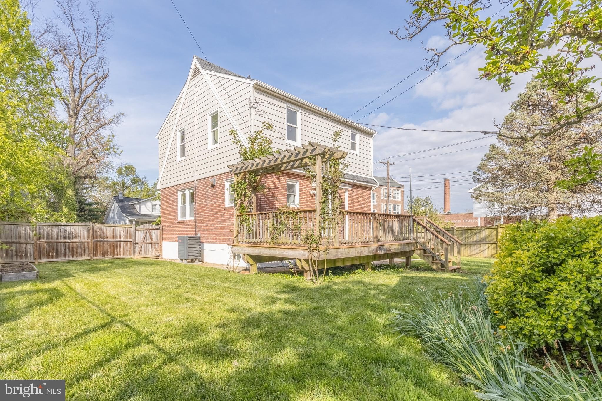 3221 evergreen ave, baltimore,  MD 21214