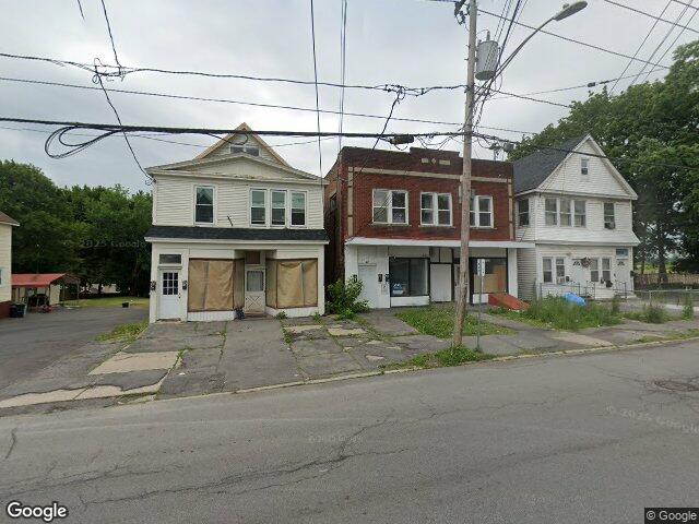 1697 van vranken ave, schenectady,  NY 12308