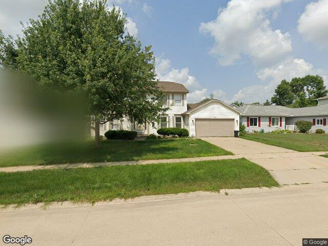 3222 6th st, marion,  IA 52302