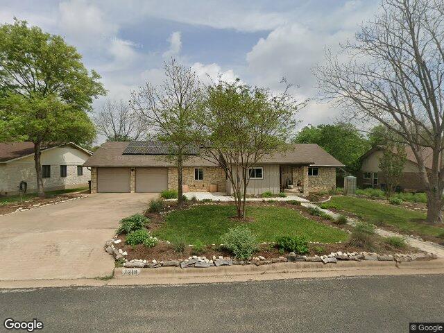 7218 s brook dr, austin,  TX 78736