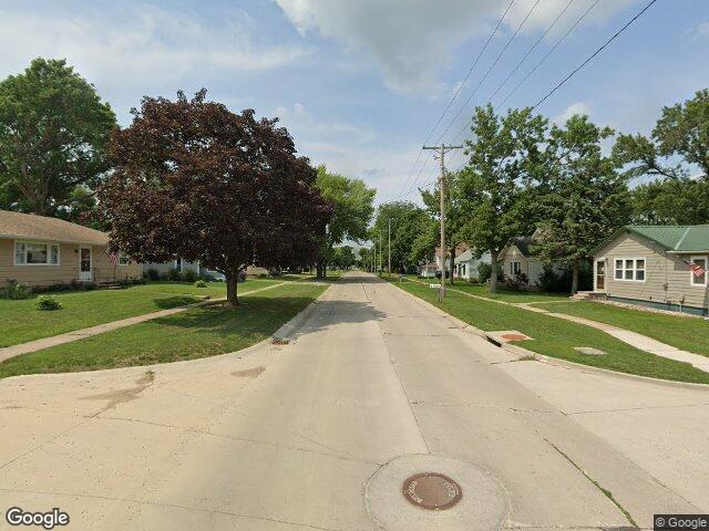 200 main st, center point,  IA 52213