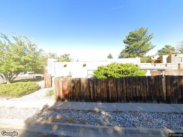3245 calle de molina, santa fe,  NM 87507