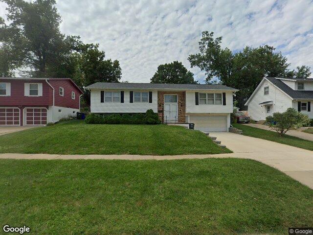 1031 34th st se, cedar rapids,  IA 52403