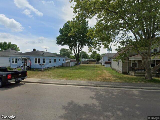 403 e elm st, washington court house,  OH 43160
