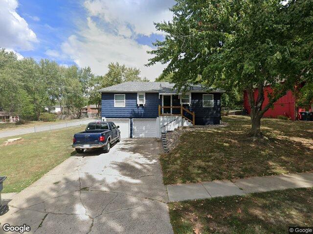 2617 nw kingsridge dr, blue springs,  MO 64015