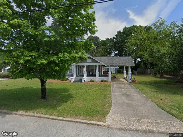 312 w church st, benson,  NC 27504