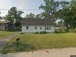 113 chaffee dr, hiawatha,  IA 52233