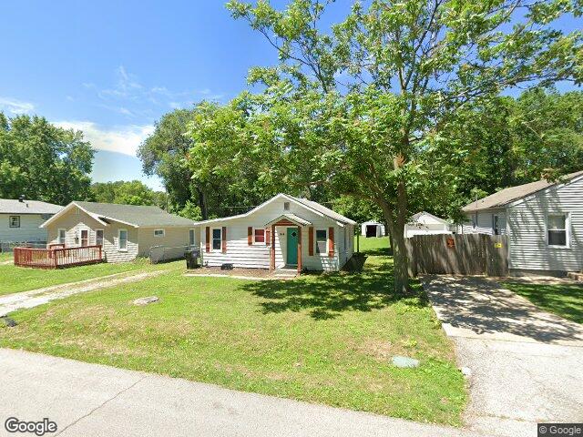 1414 s logan ave, independence,  MO 64055